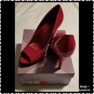 New XAppeal Hot Pink Patent Leather Peep Toe Pumps